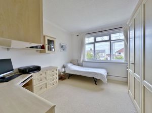 Photo 28- click for photo gallery